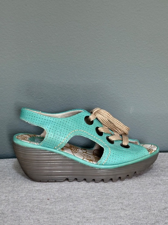 Fly London: Ylva Wedge Sandals - Picture 2 of 14
